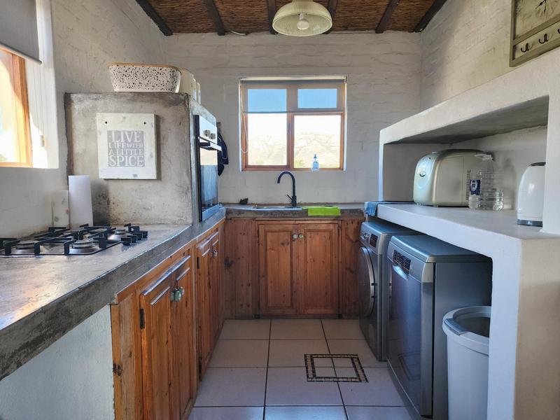 4 Bedroom Property for Sale in De Kelders Western Cape